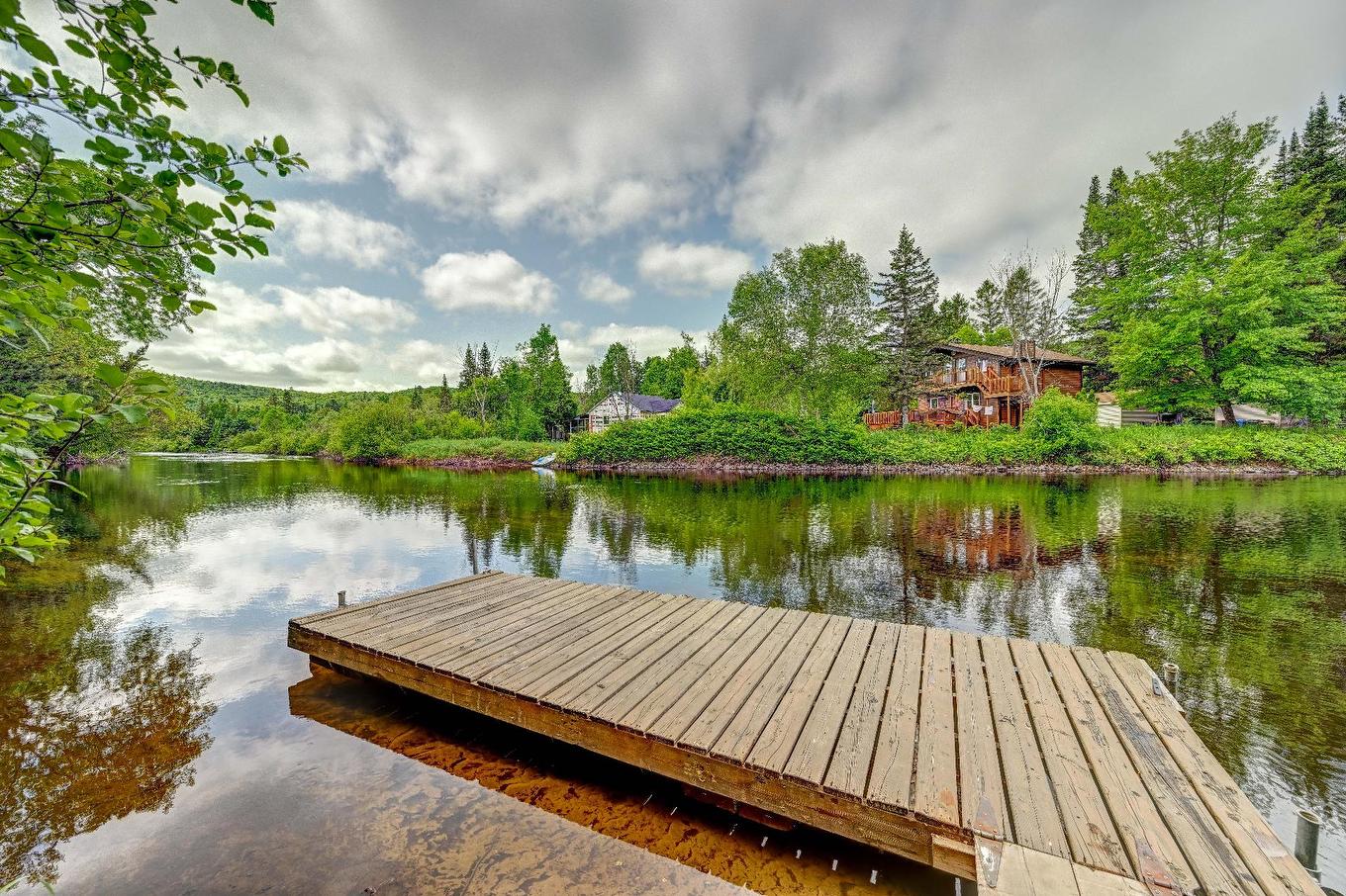 Bord de l'eau - 1201Z 10E Avenue, Val-Morin, QC - Outdoor With Body Of Water