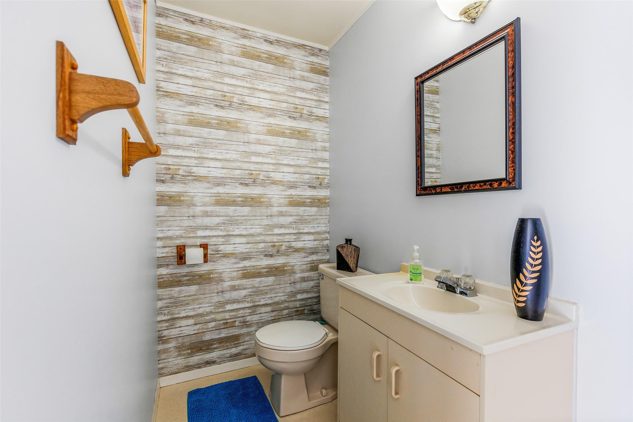 1061 Westview Road, Creston, BC