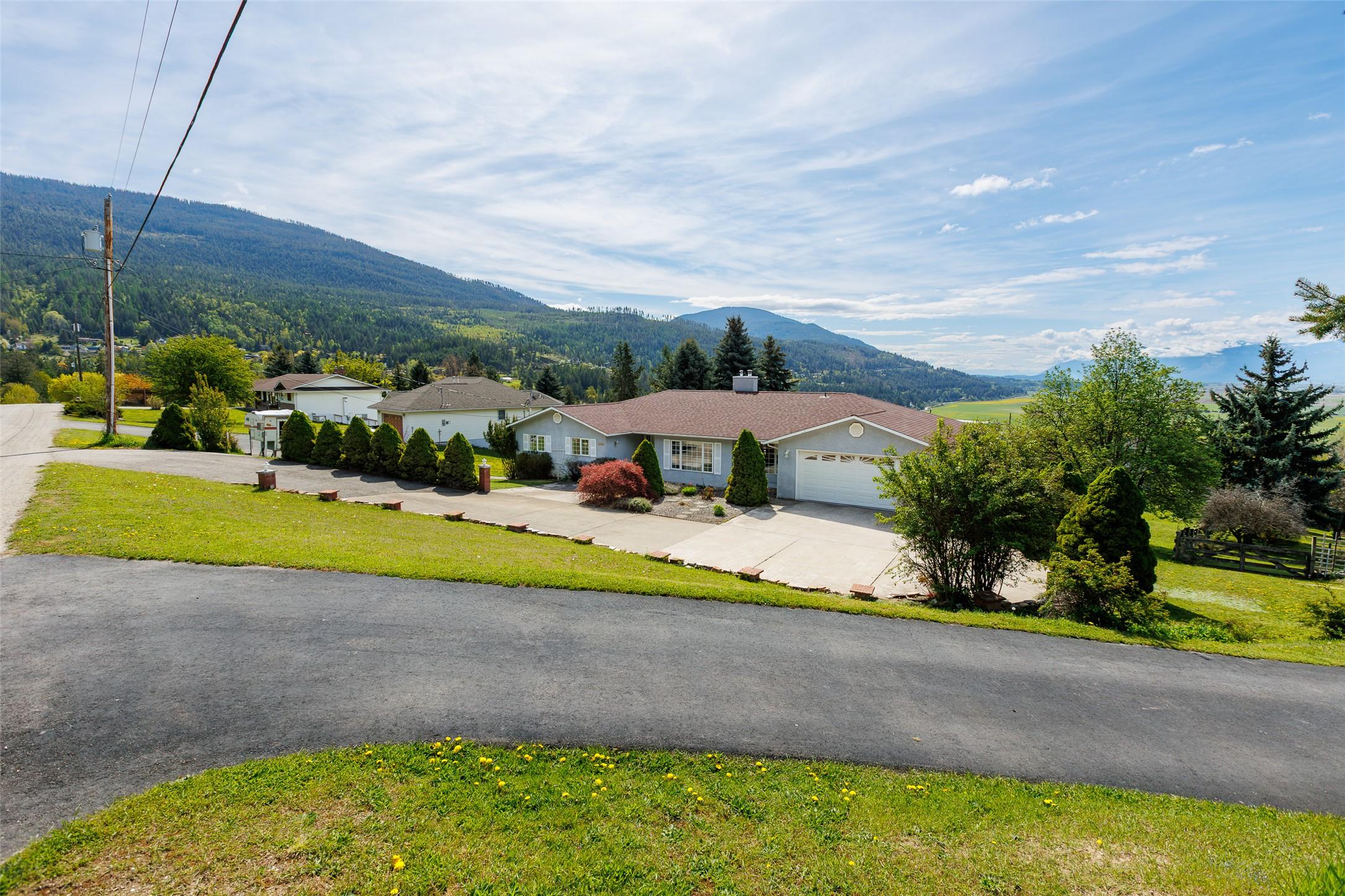 1061 Westview Road, Creston, BC