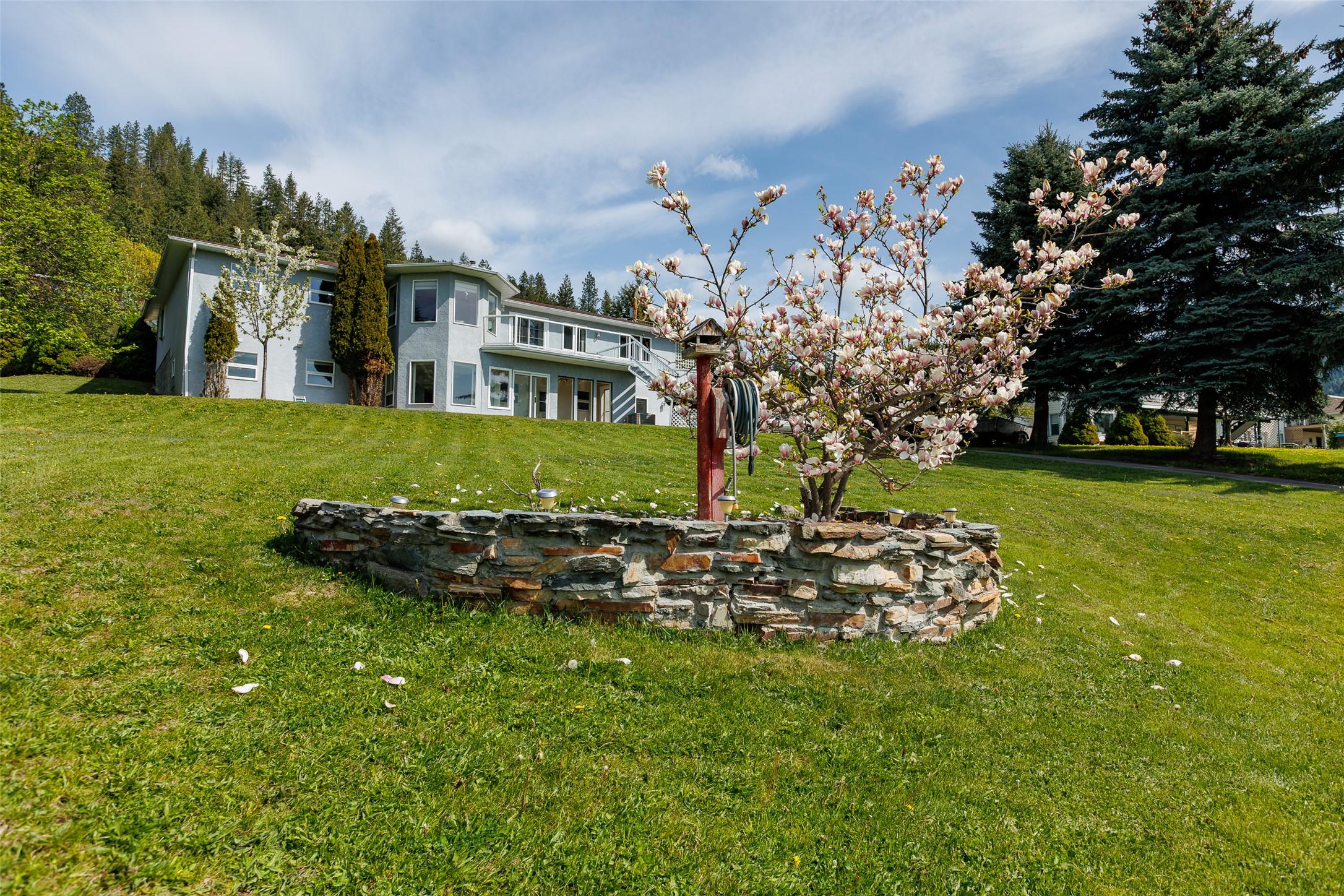 1061 Westview Road, Creston, BC