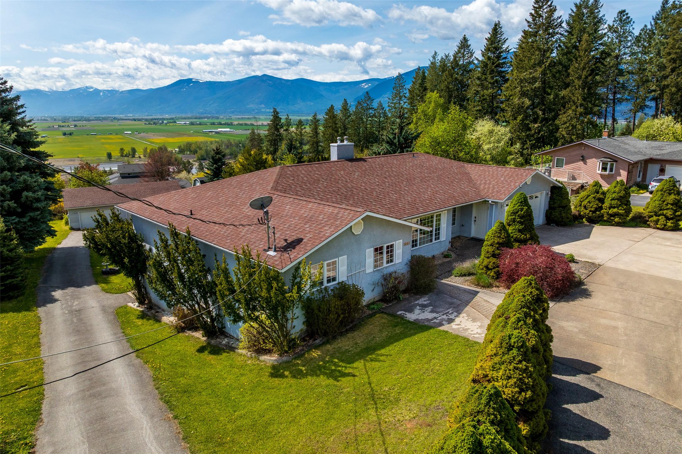 1061 Westview Road, Creston, BC