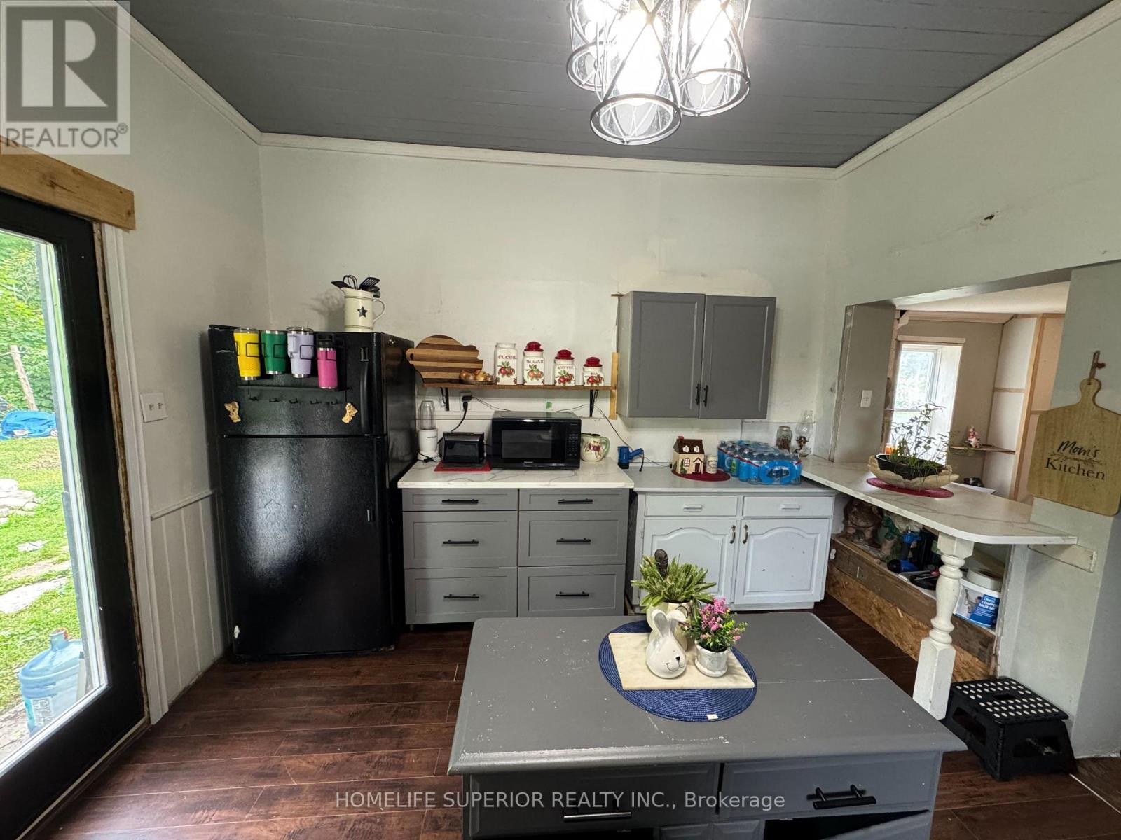 5404 Stirling Marmora Road, Stirling-Rawdon (Stirling Ward), ON - Indoor Photo Showing Kitchen
