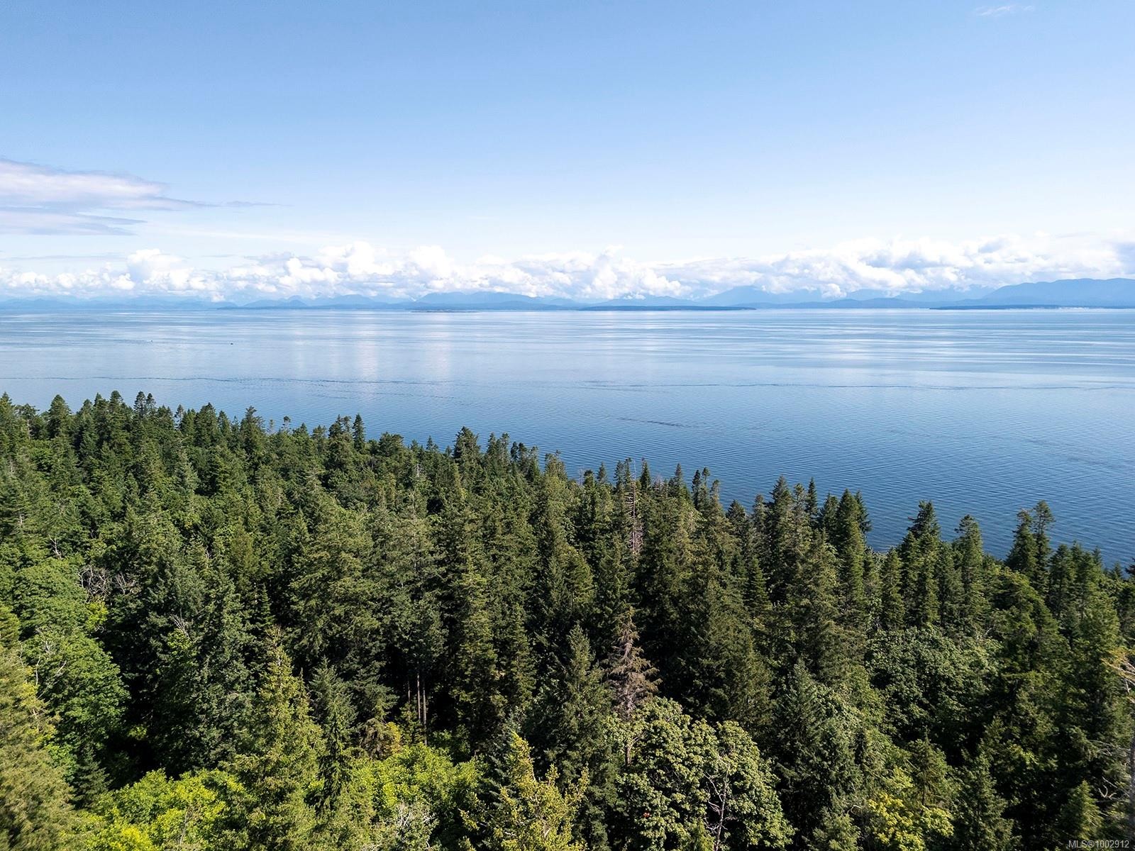 7884 Lenwood Rd, Merville, BC