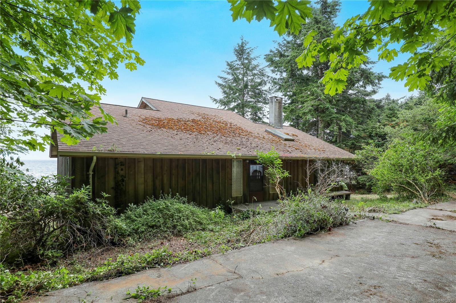 7884 Lenwood Rd, Merville, BC