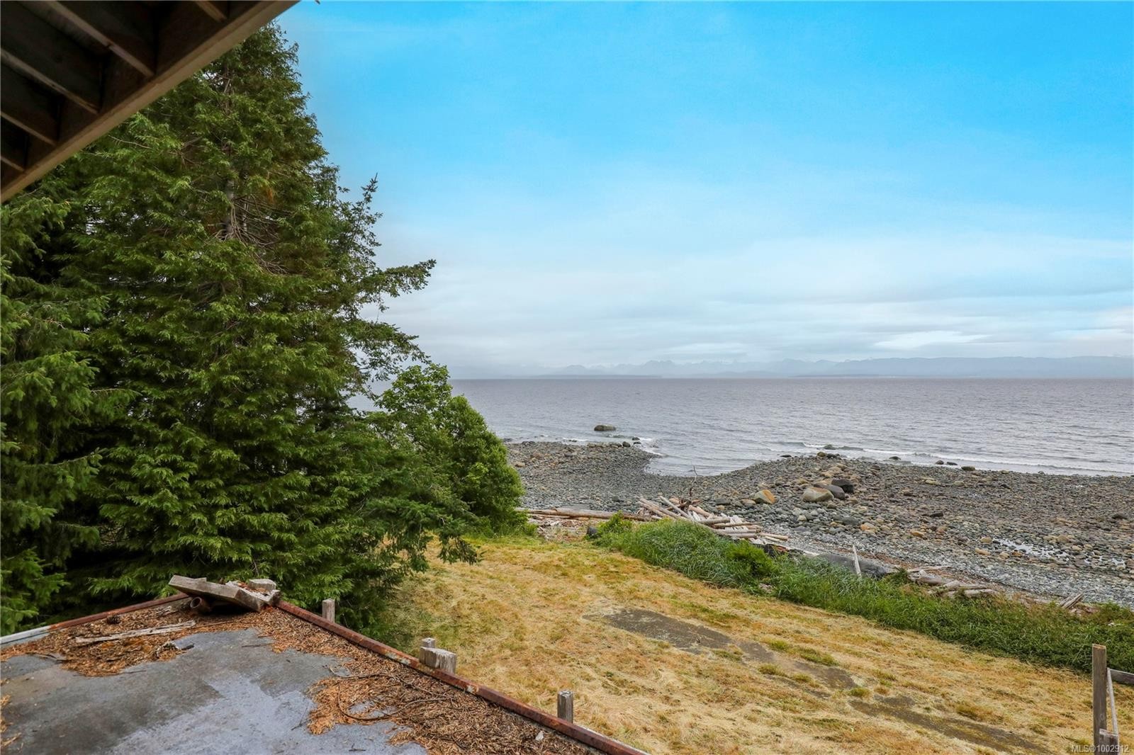 7884 Lenwood Rd, Merville, BC