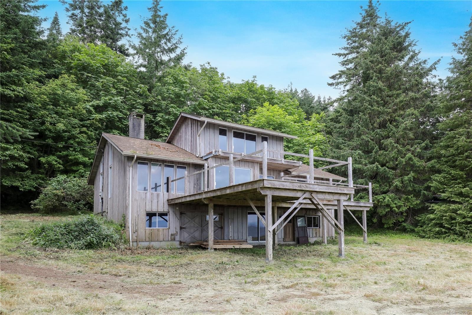 7884 Lenwood Rd, Merville, BC