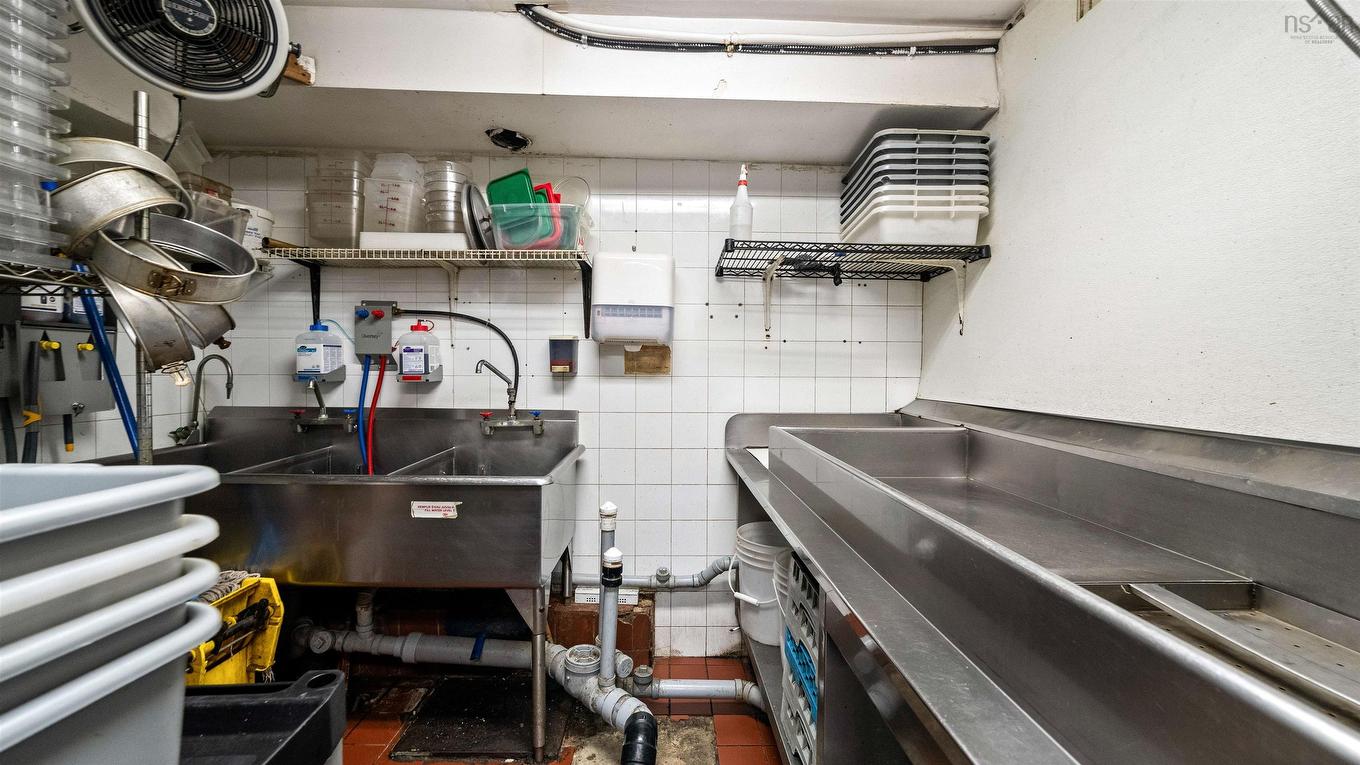 4 Panavista Drive, Westphal, NS