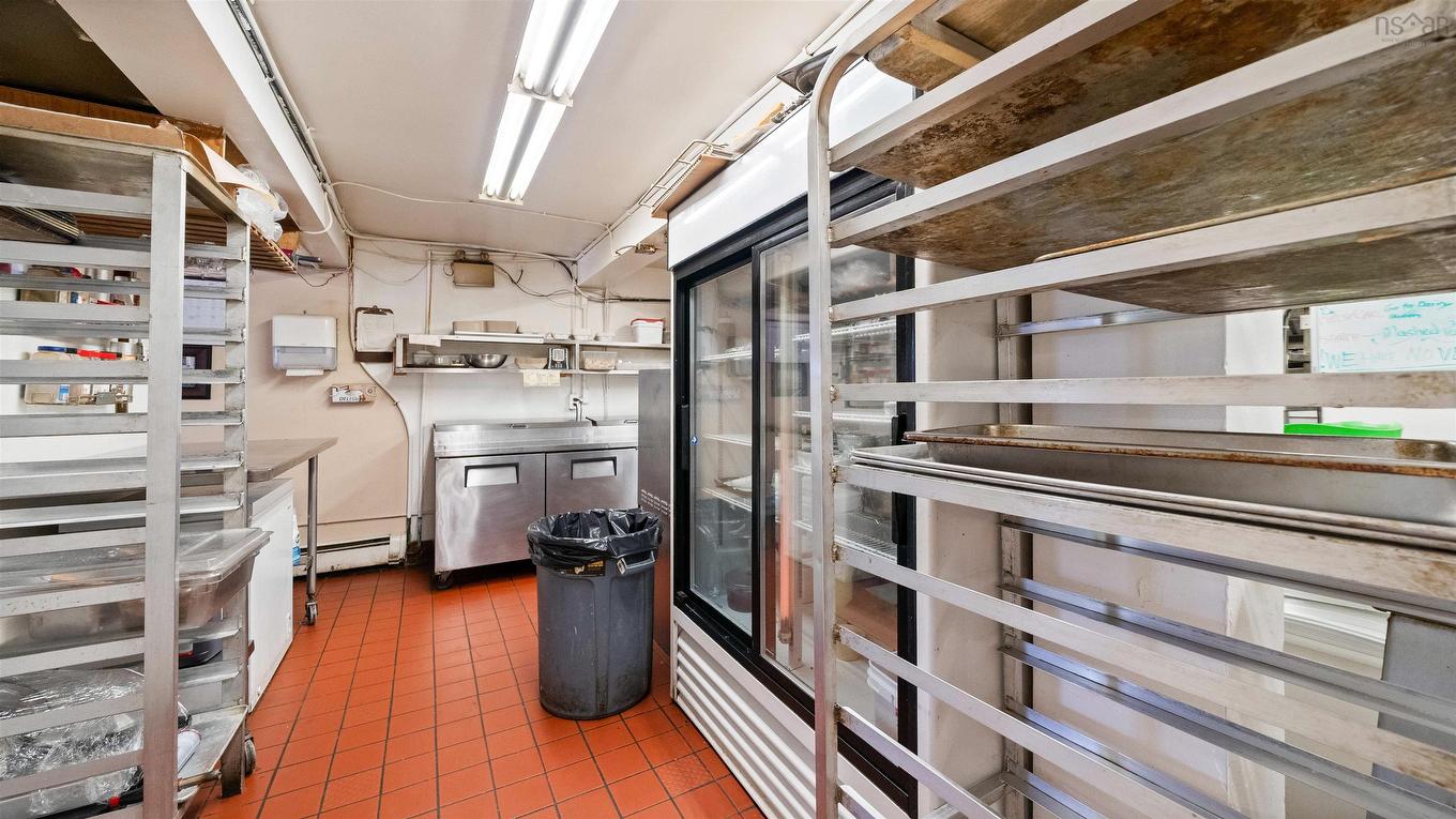 4 Panavista Drive, Westphal, NS