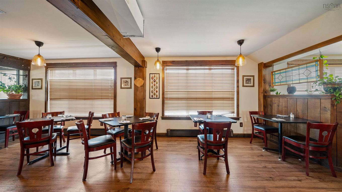 4 Panavista Drive, Westphal, NS