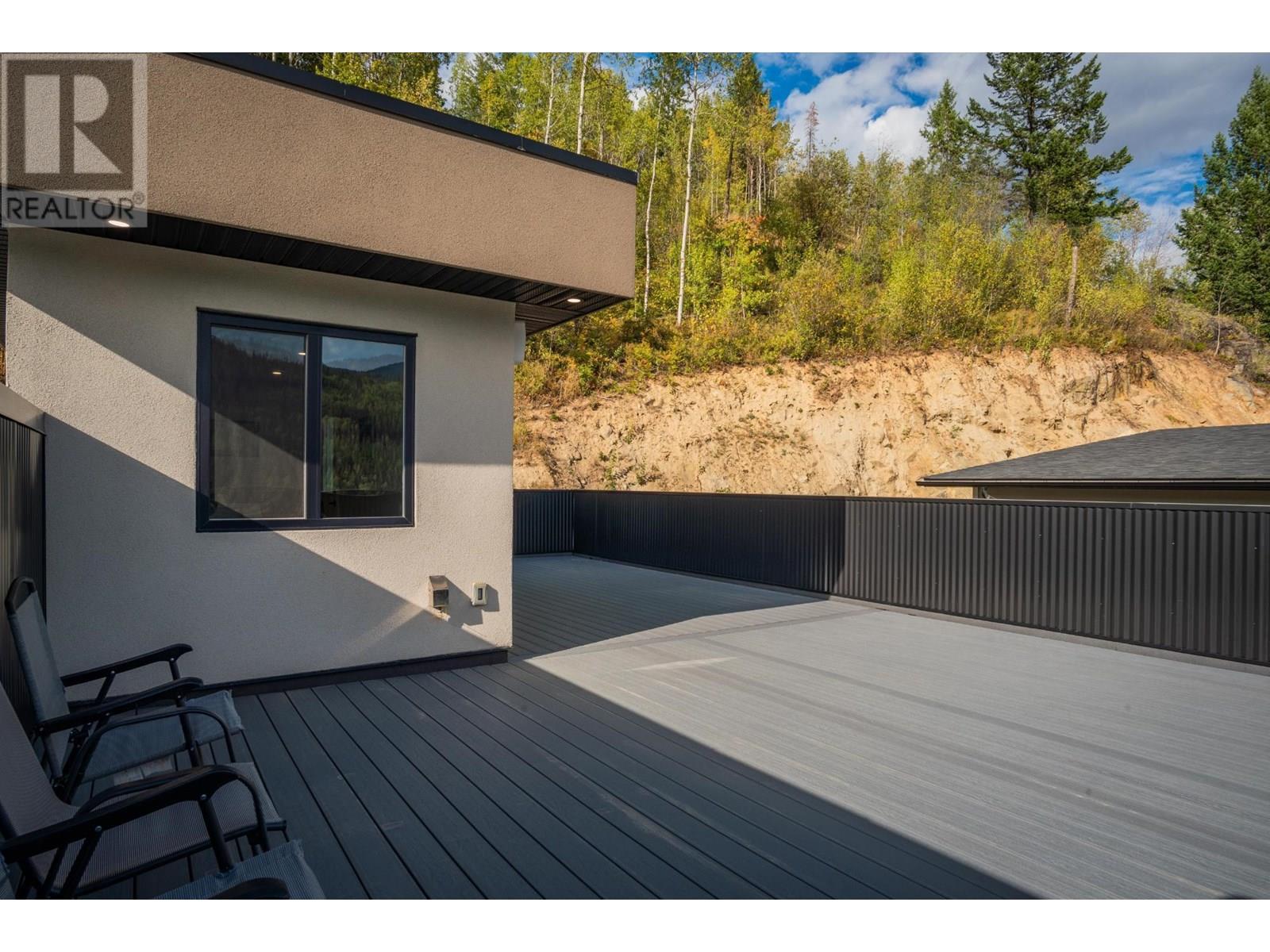934 Redstone Drive, Rossland, BC - Outdoor With Deck Patio Veranda