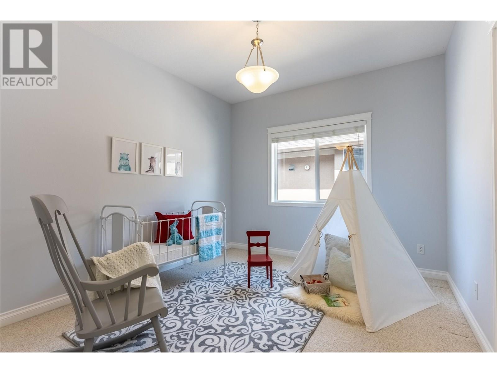 3727 Overlander Drive, Kamloops, BC - Indoor Photo Showing Other Room