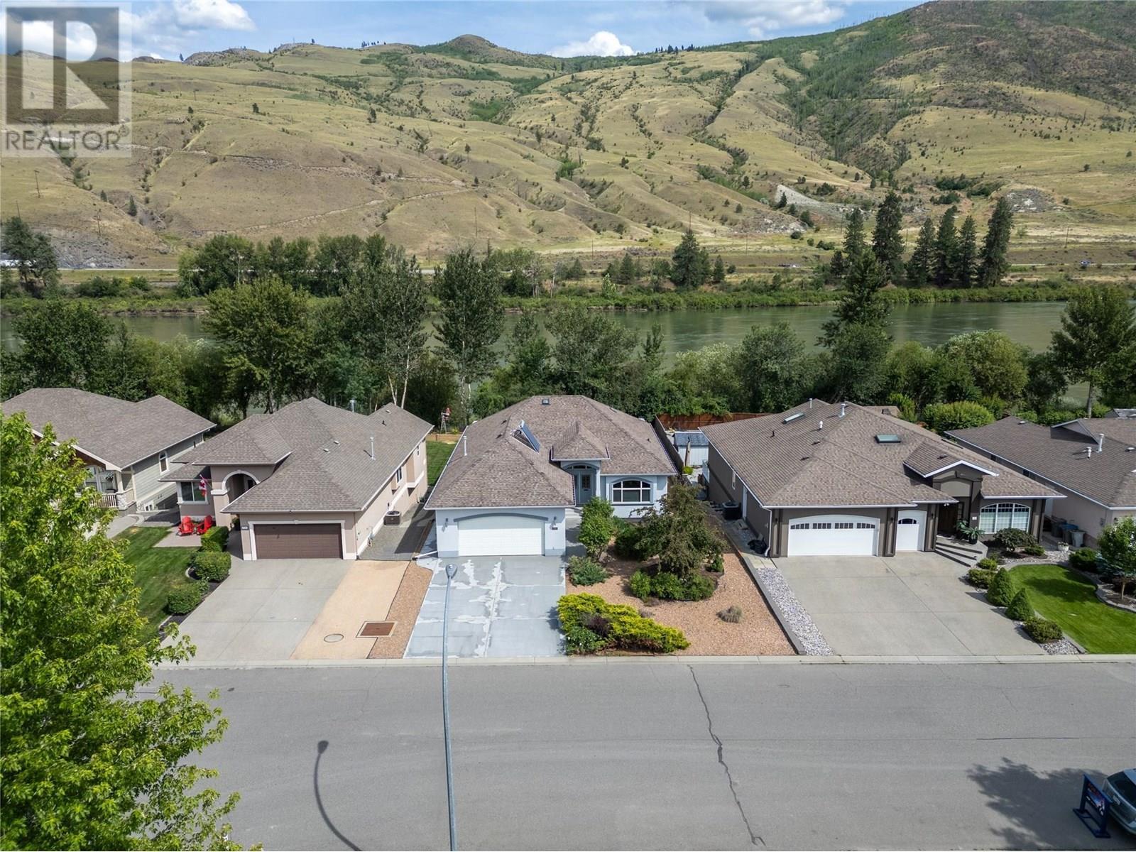 3727 Overlander Drive, Kamloops, BC - Outdoor With View