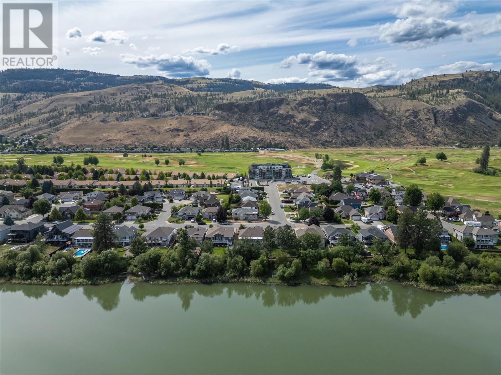 3727 Overlander Drive, Kamloops, BC - Outdoor With Body Of Water With View