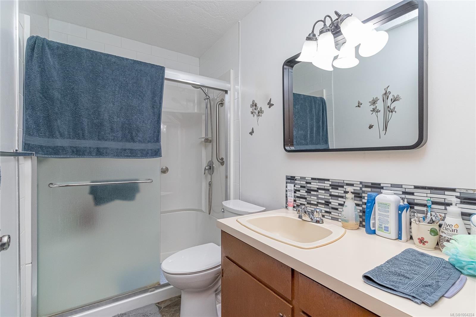 5036 Culverton Rd, Duncan, BC