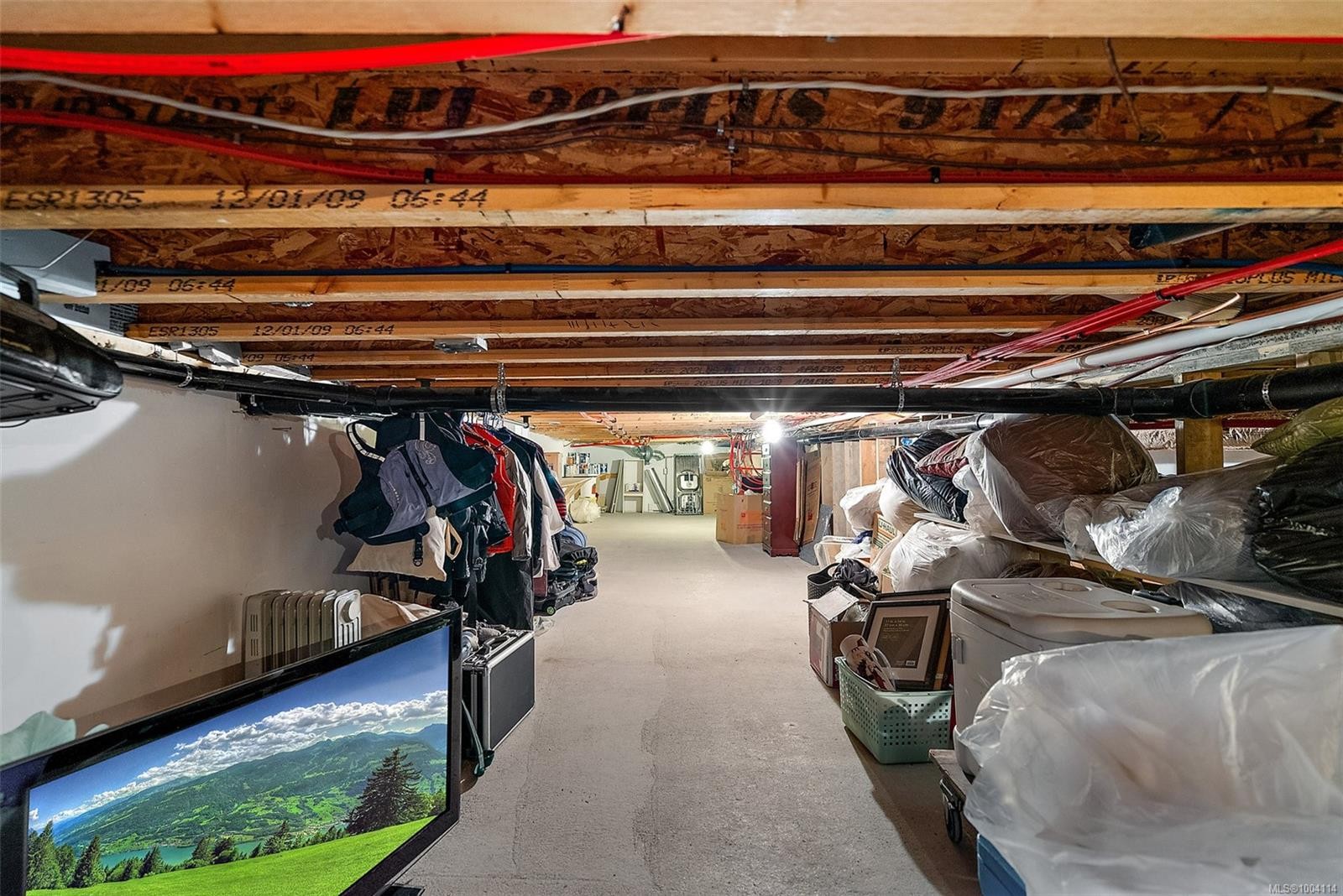 2751 Shoreline Dr, View Royal, BC