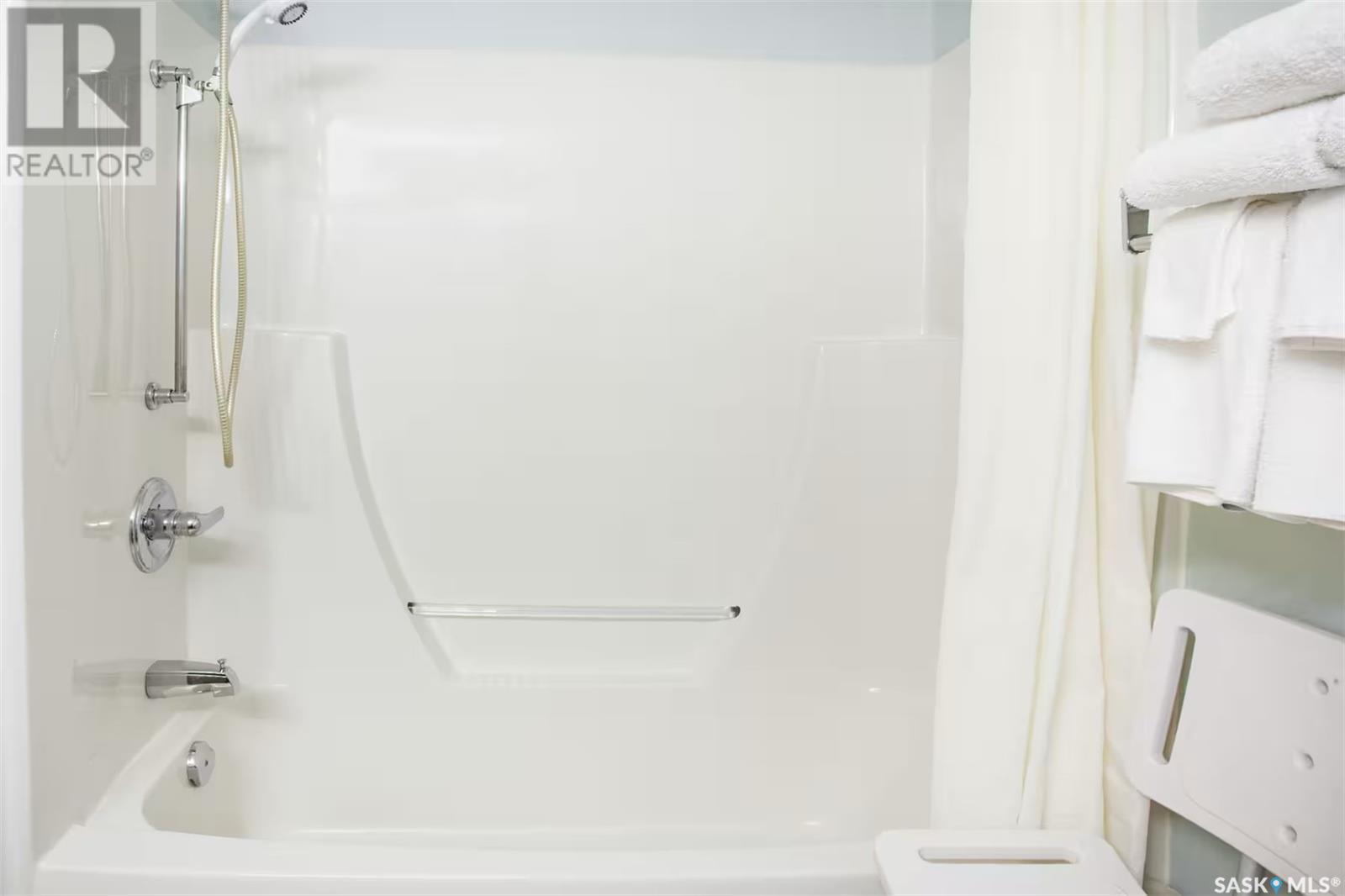 508 12Th Avenue E, Kindersley, SK