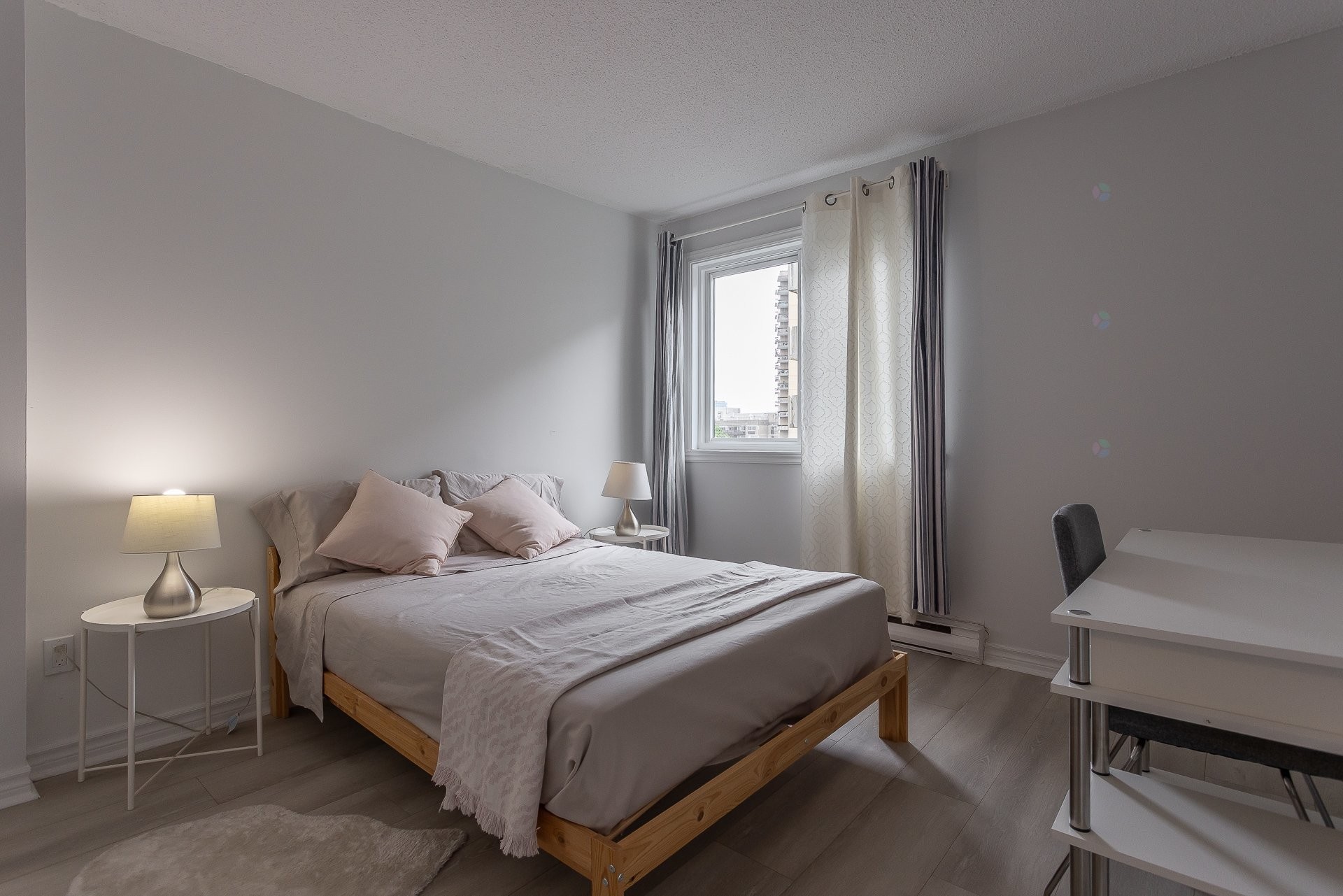 Bedroom - 1010-3480 Rue Simpson, Montréal (Ville-Marie), QC - Indoor Photo Showing Bedroom