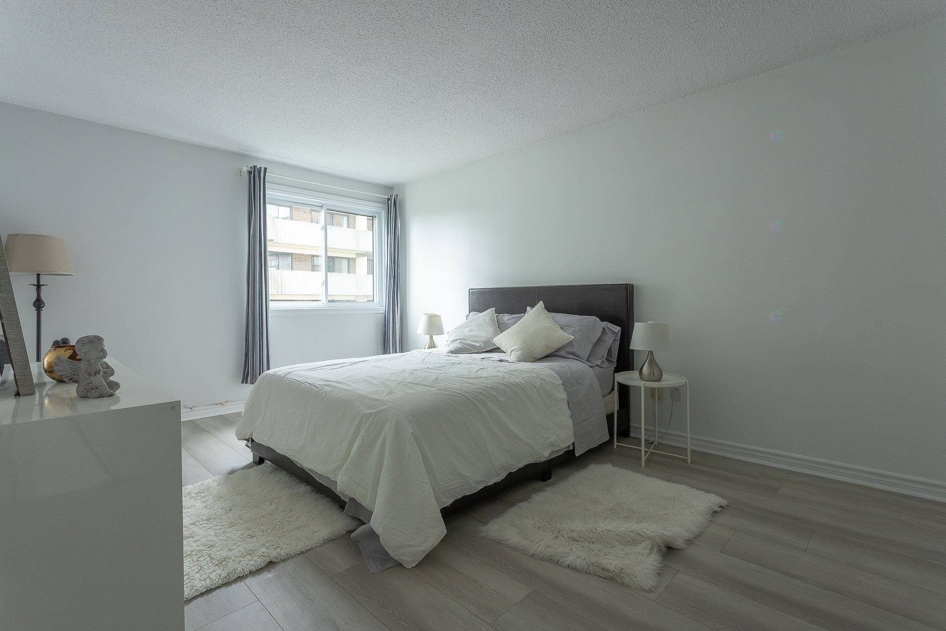 Master Bedroom - 1010-3480 Rue Simpson, Montréal (Ville-Marie), QC - Indoor Photo Showing Bedroom