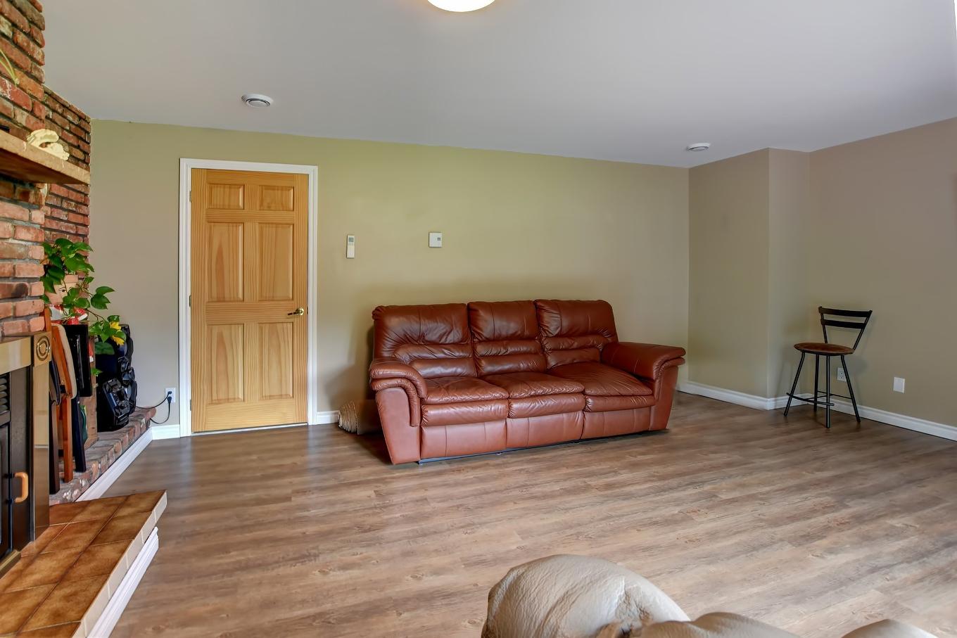 Salon - 2170 Route 125, Sainte-Julienne, QC - Indoor Photo Showing Living Room