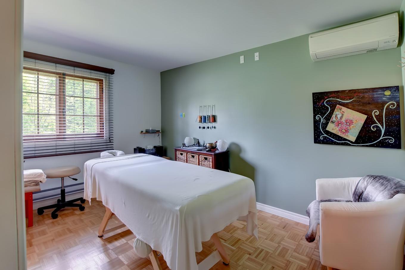 Bureau - 2170 Route 125, Sainte-Julienne, QC - Indoor Photo Showing Bedroom