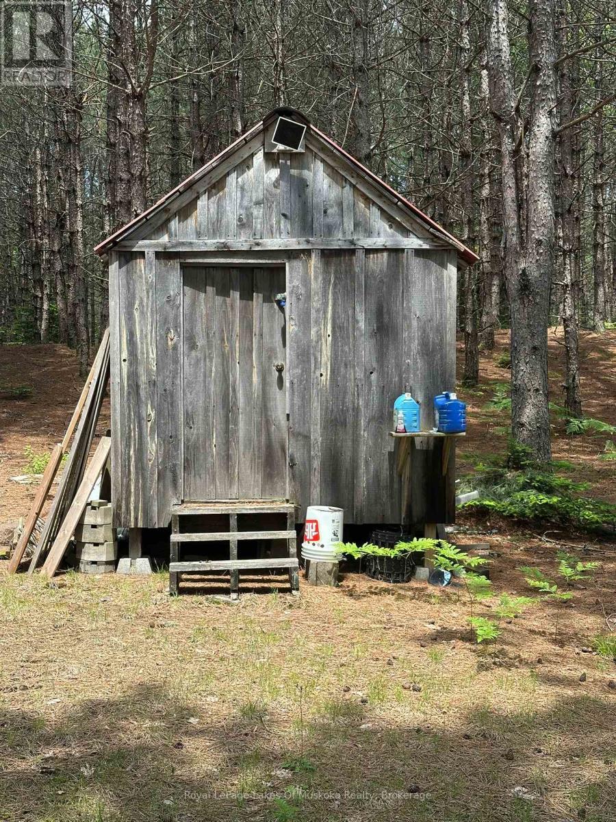Storage Shed - 1958 518 Highway, Mcmurrich/Monteith (Sprucedale), ON - Outdoor