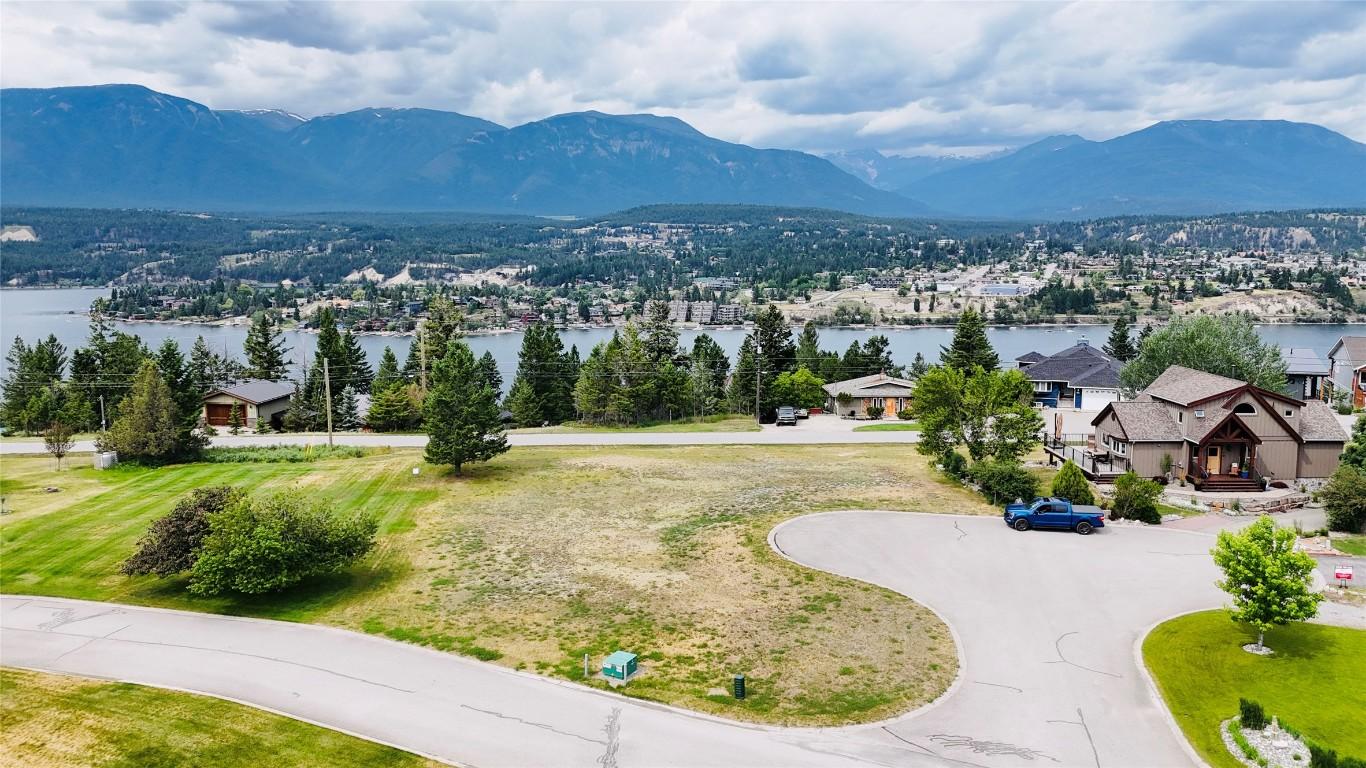 5-640 Upper Lakeview Road, Windermere, BC - Outdoor With View