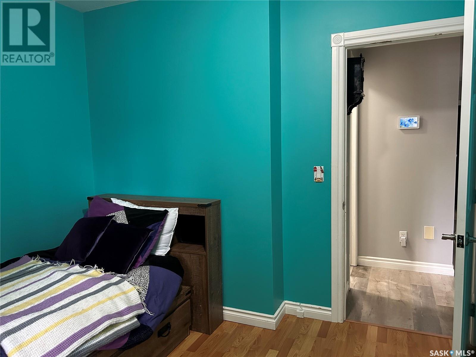 516 First Avenue E, Lampman, SK - Indoor Photo Showing Bedroom