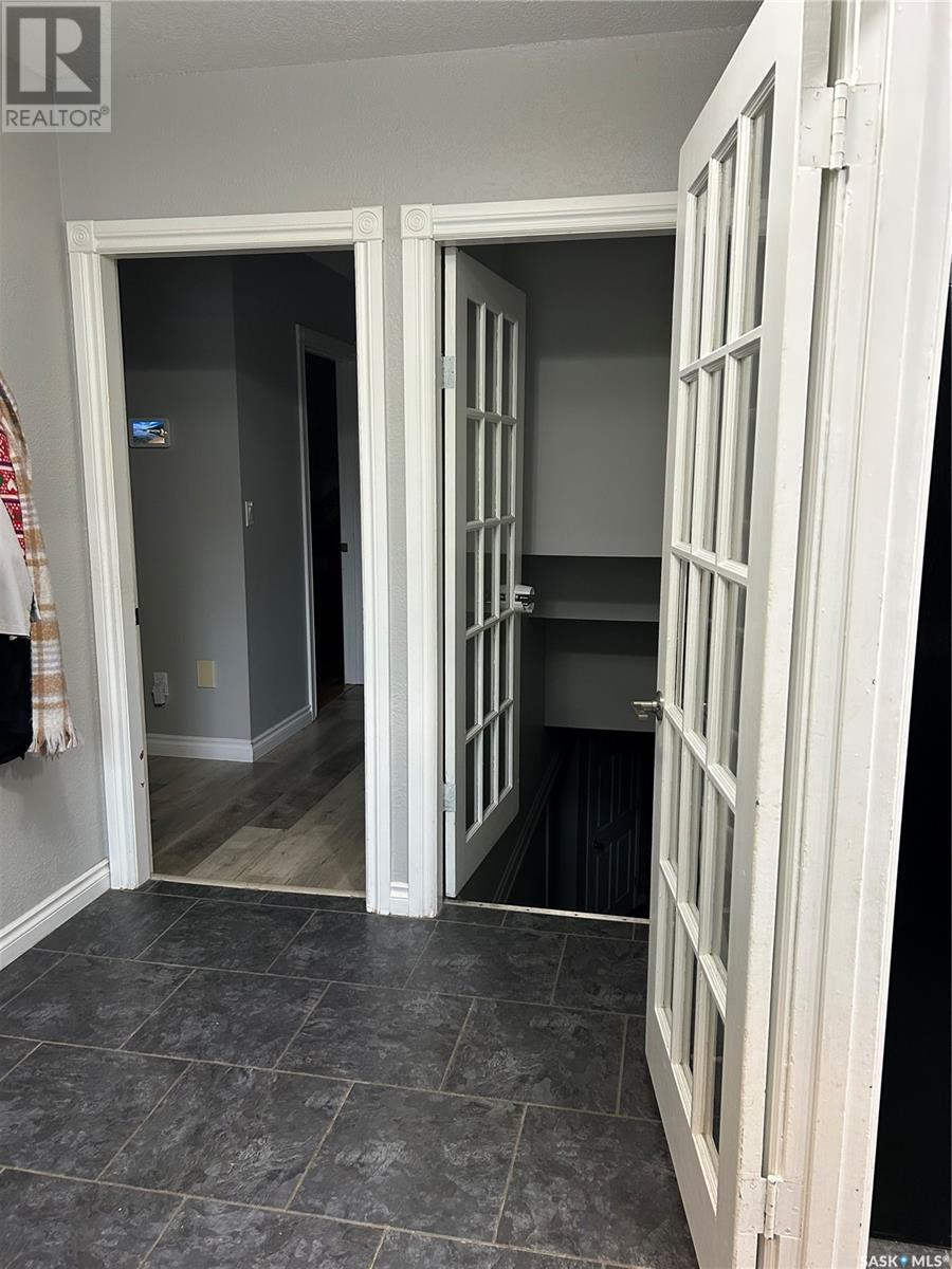 516 First Avenue E, Lampman, SK - Photo Showing Other Room