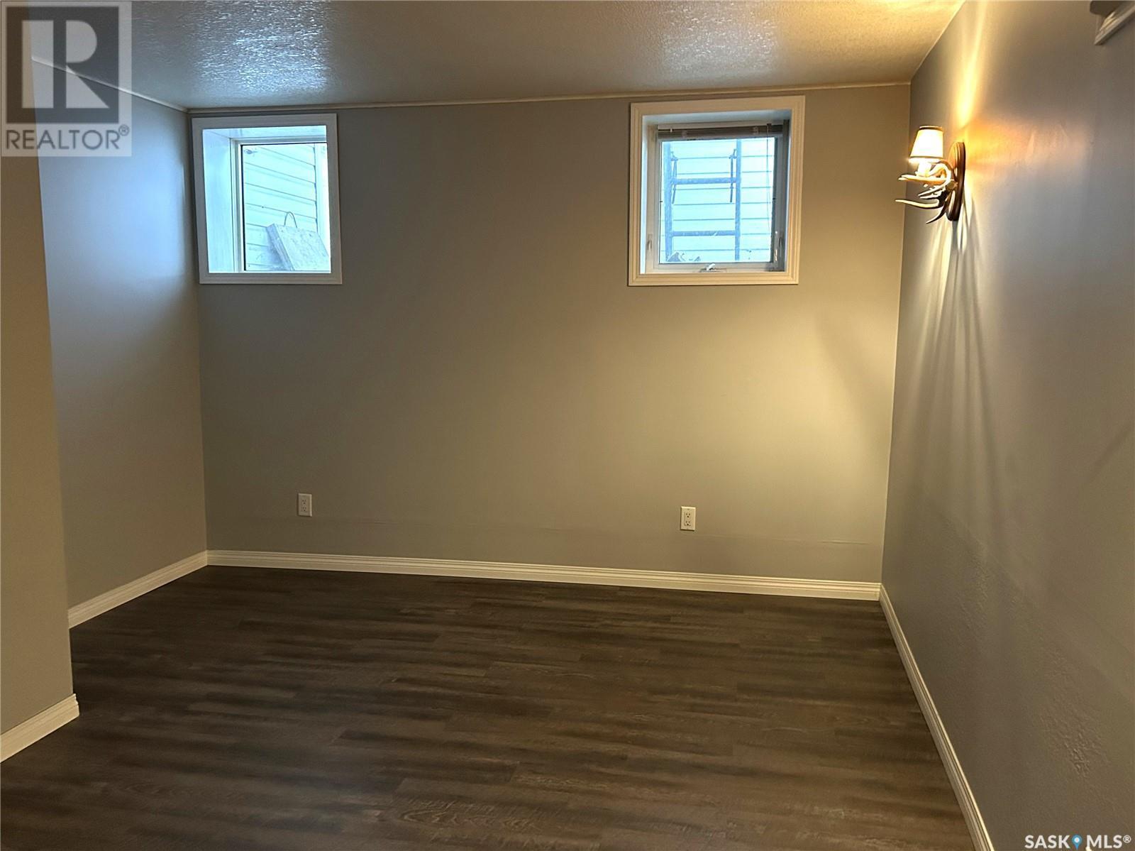 516 First Avenue E, Lampman, SK - Indoor Photo Showing Other Room