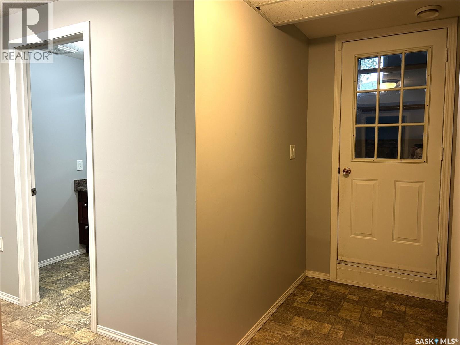 516 First Avenue E, Lampman, SK - Indoor Photo Showing Other Room