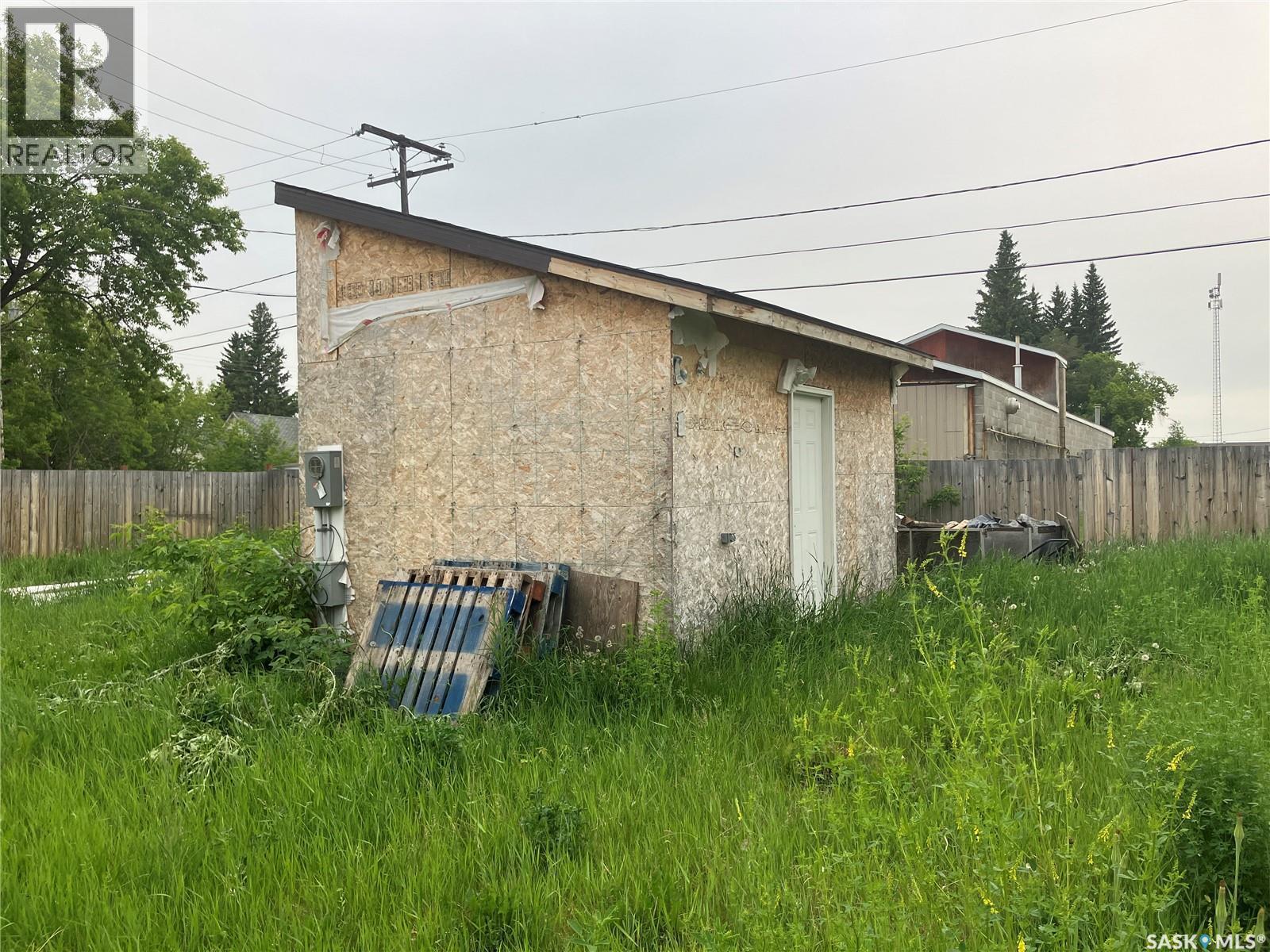 201 Railway Avenue, White Fox, SK