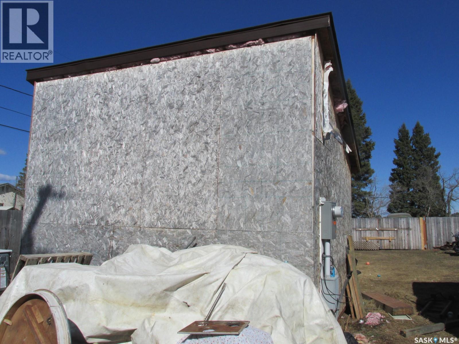201 Railway Avenue, White Fox, SK