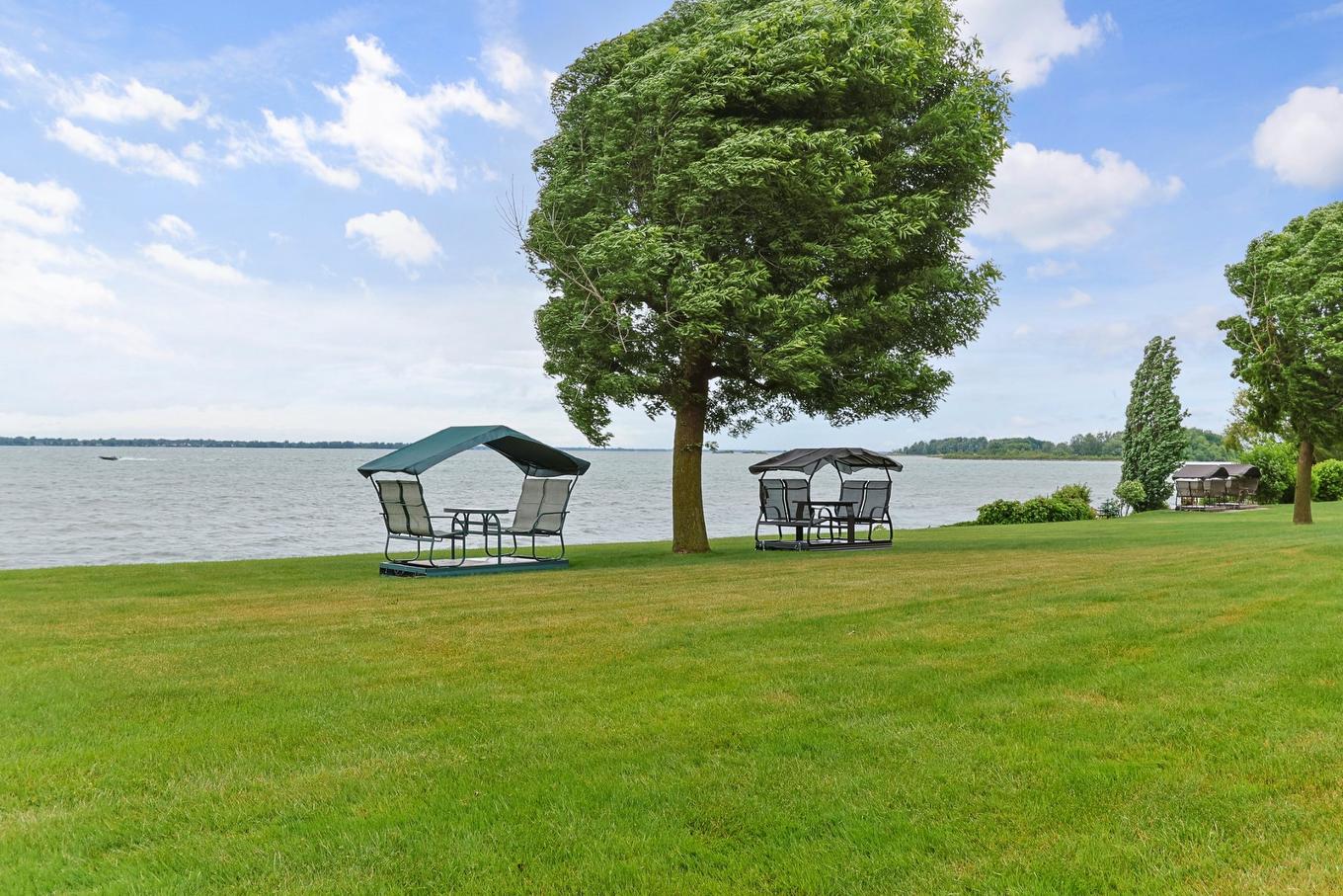 Water view - 202-13 Rue St-Laurent, Beauharnois, QC - Outdoor With Body Of Water With View