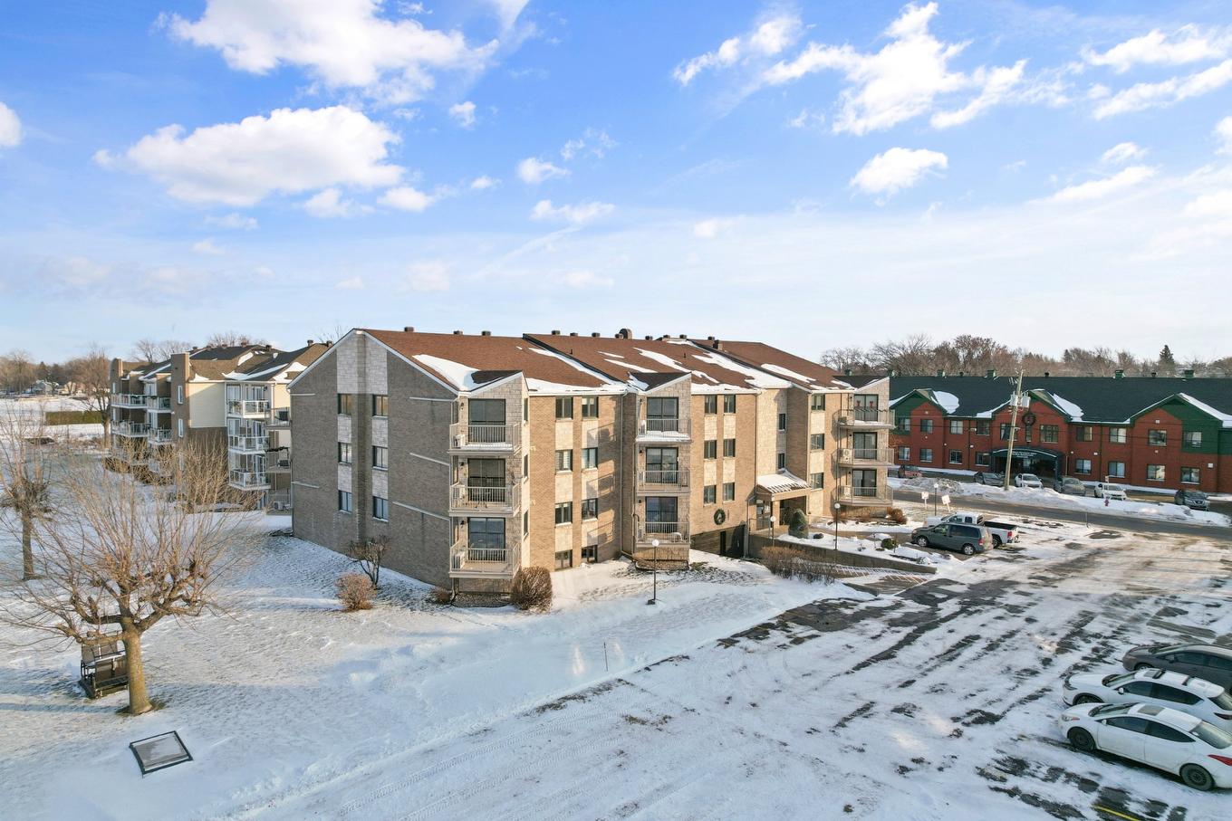 Frontage - 202-13 Rue St-Laurent, Beauharnois, QC - Outdoor With Facade