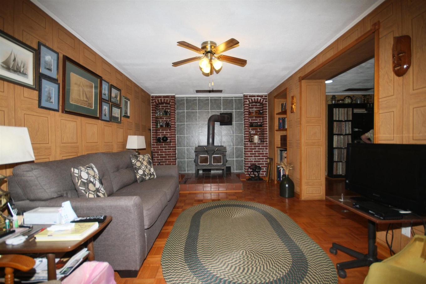 3817 Highway 206, Petit-De-Grat, NS