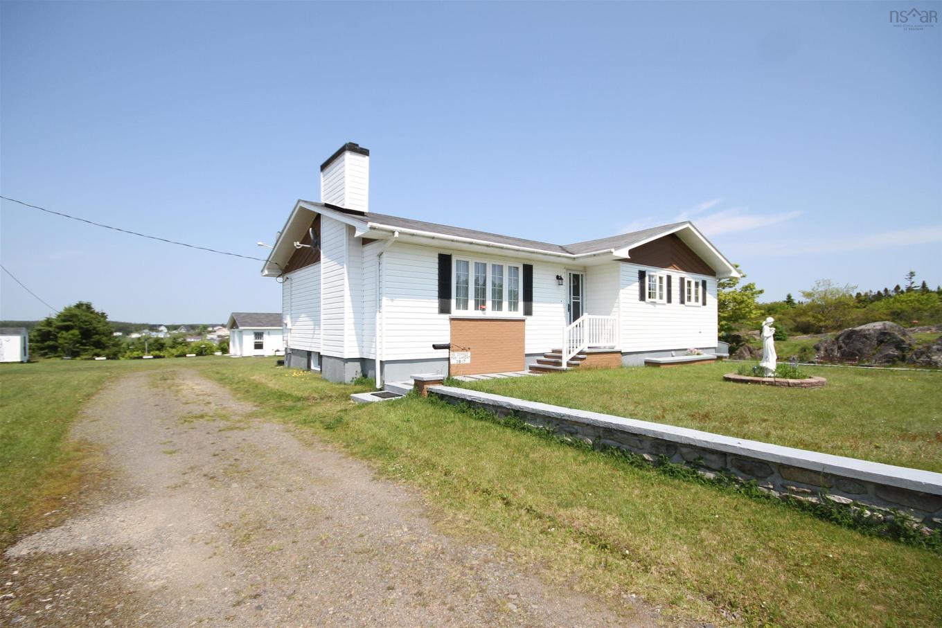 3817 Highway 206, Petit-De-Grat, NS