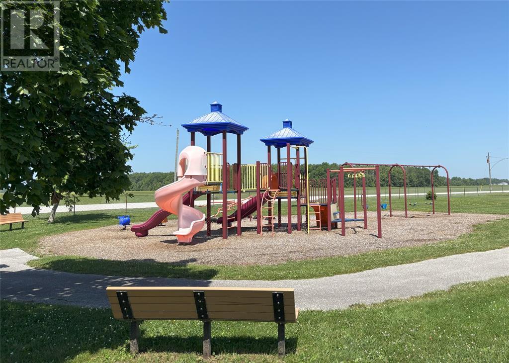 William Lt 9 & 10 Street, St Clair, ON