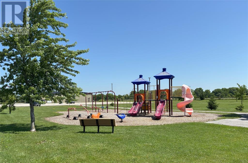 William Lt 9 & 10 Street, St Clair, ON