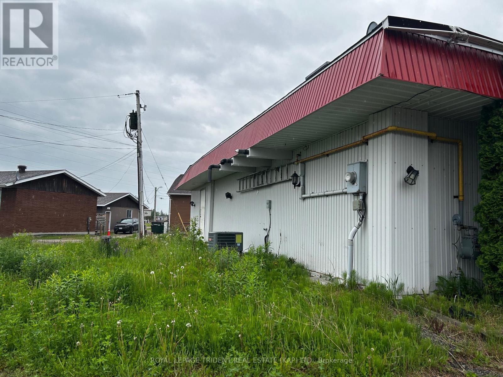 back view - 98 Government Road W, Kapuskasing, ON