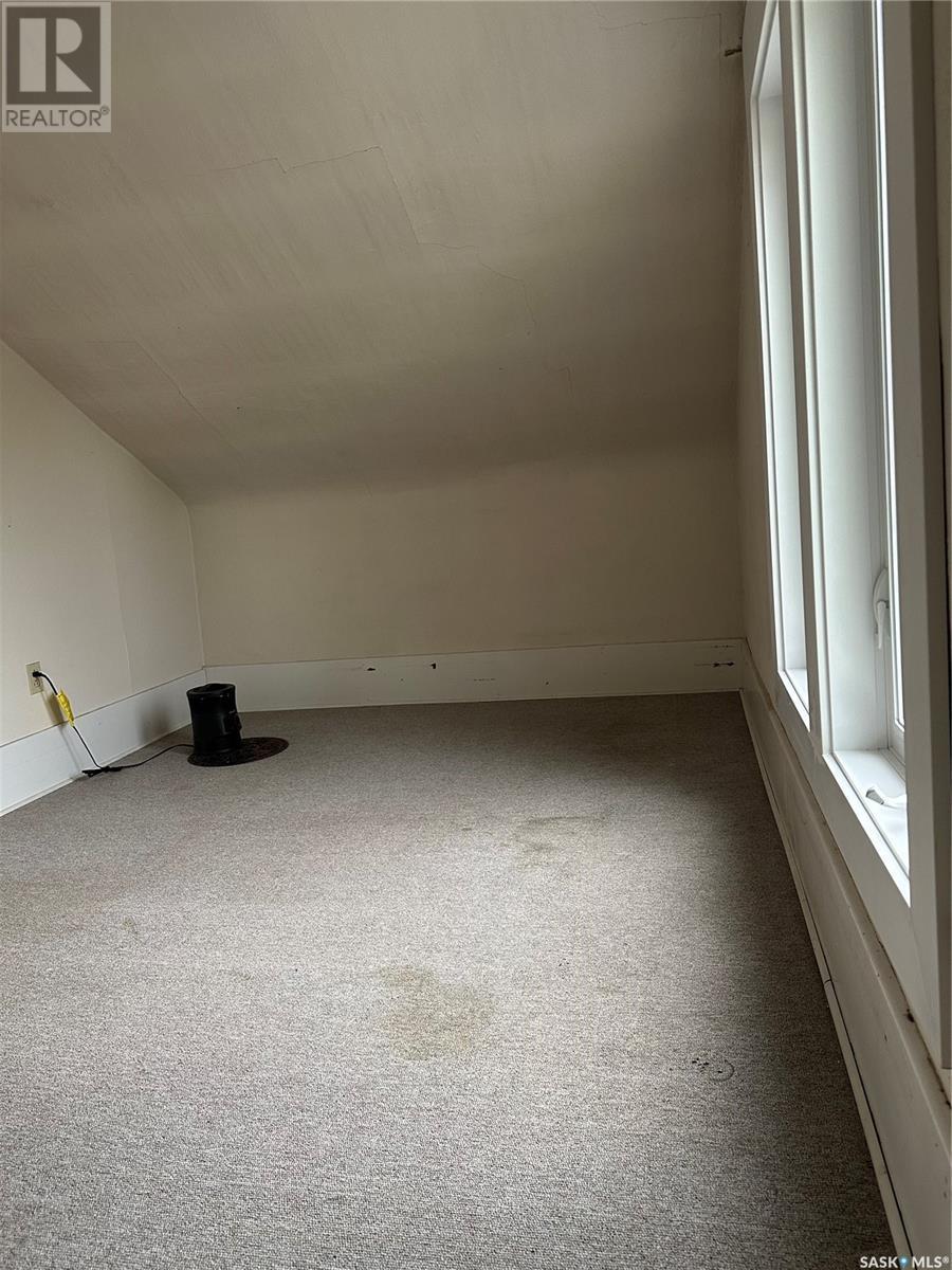 3360 Rutland Avenue, Gull Lake, SK - Indoor Photo Showing Other Room