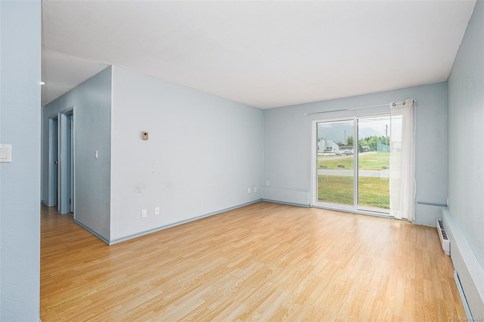 107-611 Macmillan Dr, Sayward, BC - Indoor Photo Showing Other Room