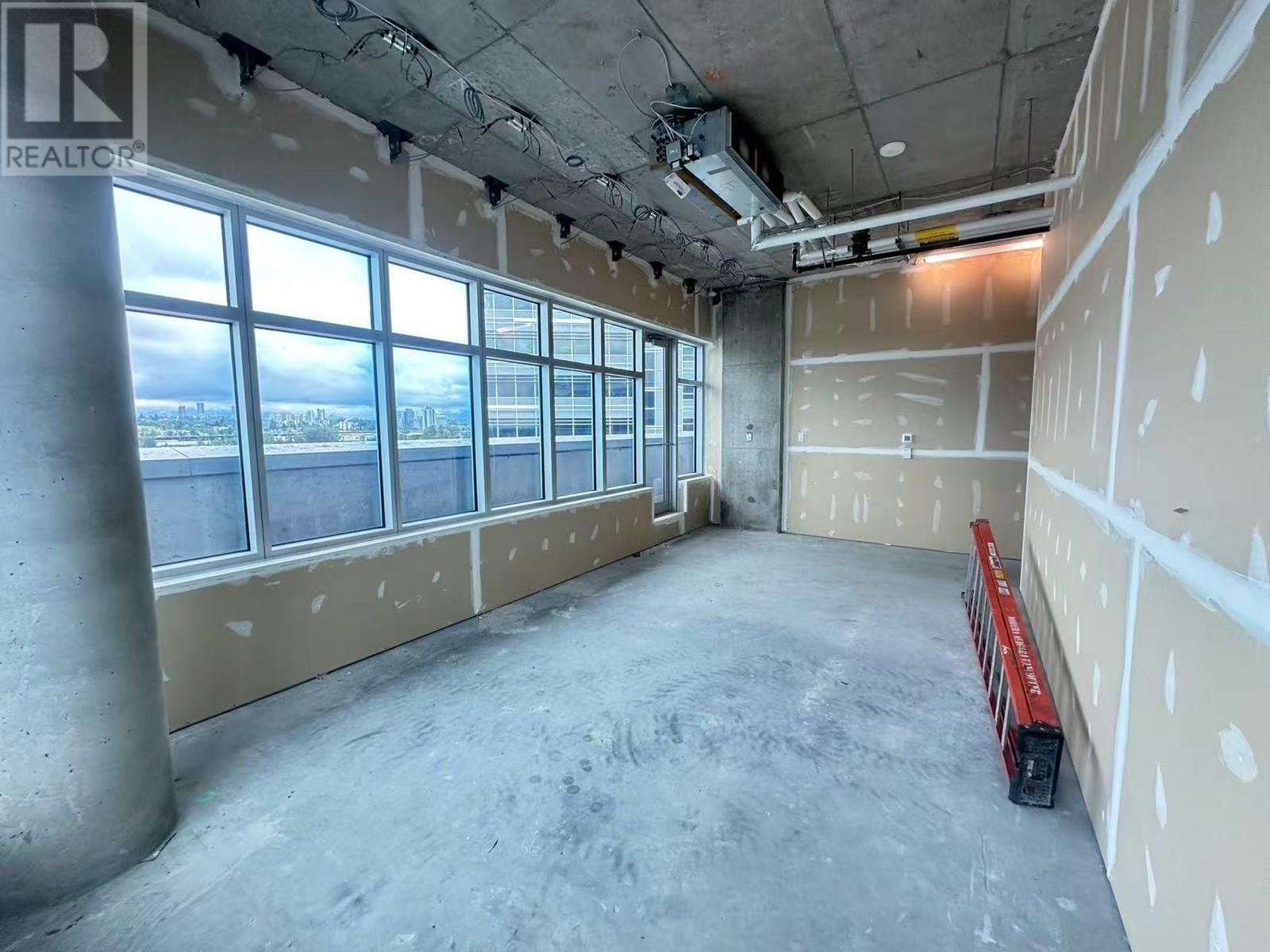 940 8477 Bridgeport Road, Richmond, BC