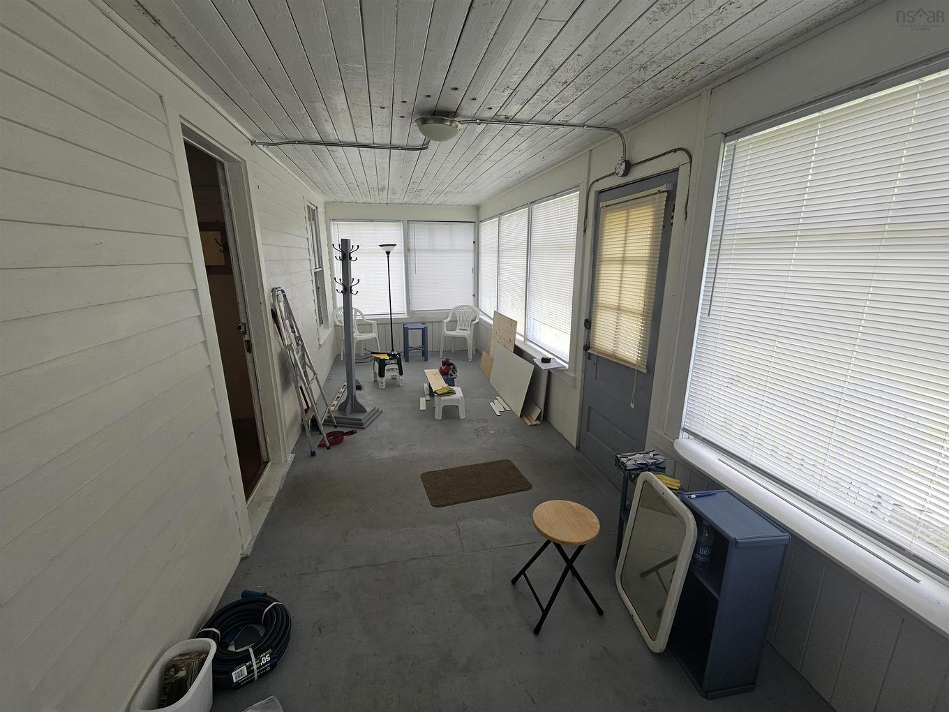 15 Mcdougal Street, Springhill, NS