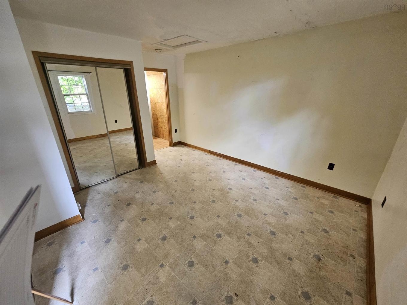 13 Dundonald Street, Amherst, NS