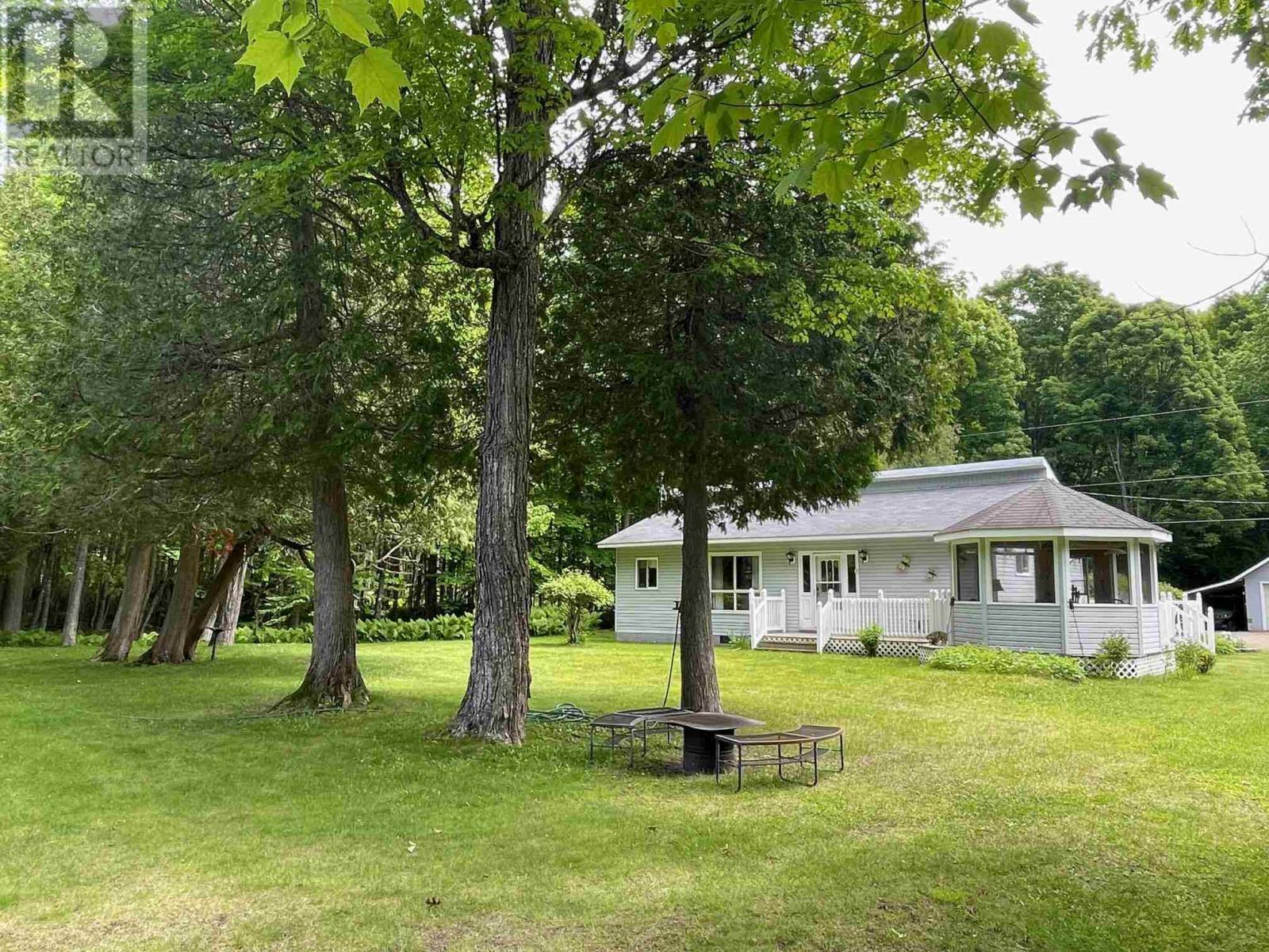 98 Whispering Pines, Batchewana, ON - Outdoor