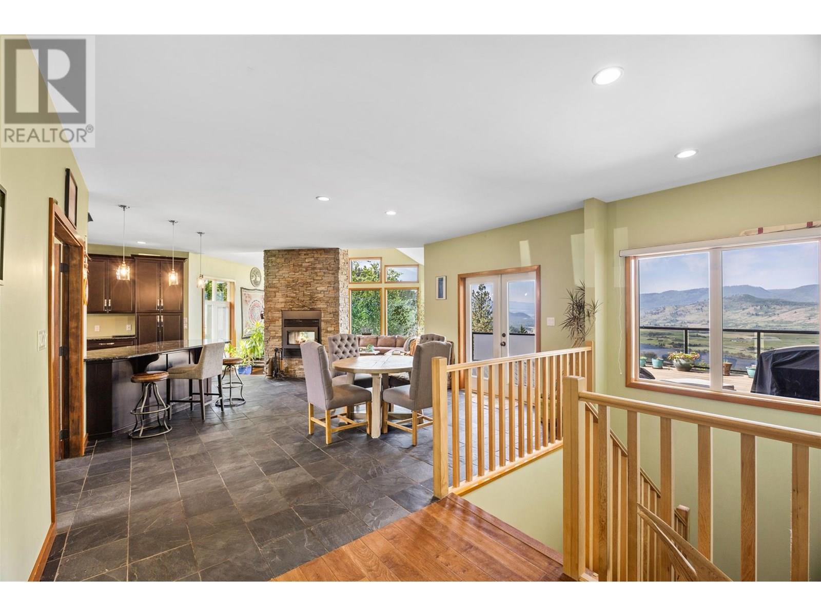 365 Riverwind Drive, Chase, BC - Indoor Photo Showing Other Room