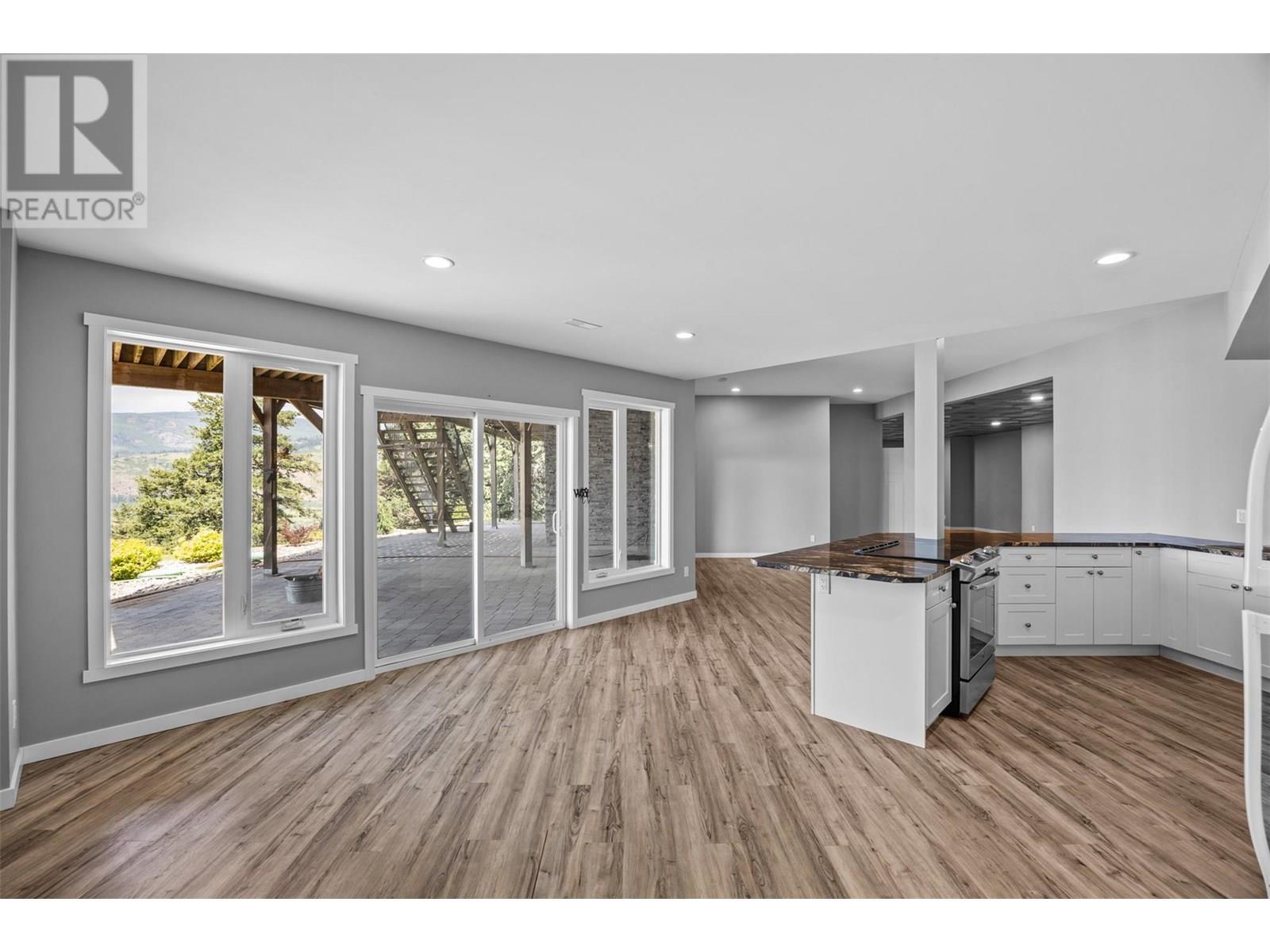 Basement Kitchen - 365 Riverwind Drive, Chase, BC - Indoor