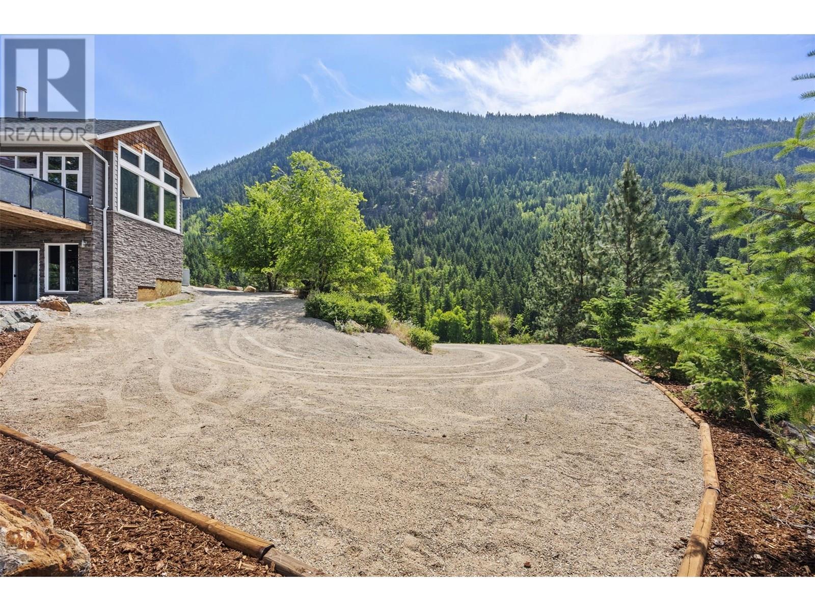 365 Riverwind Drive, Chase, BC - Outdoor