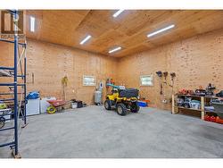 Detached garage -