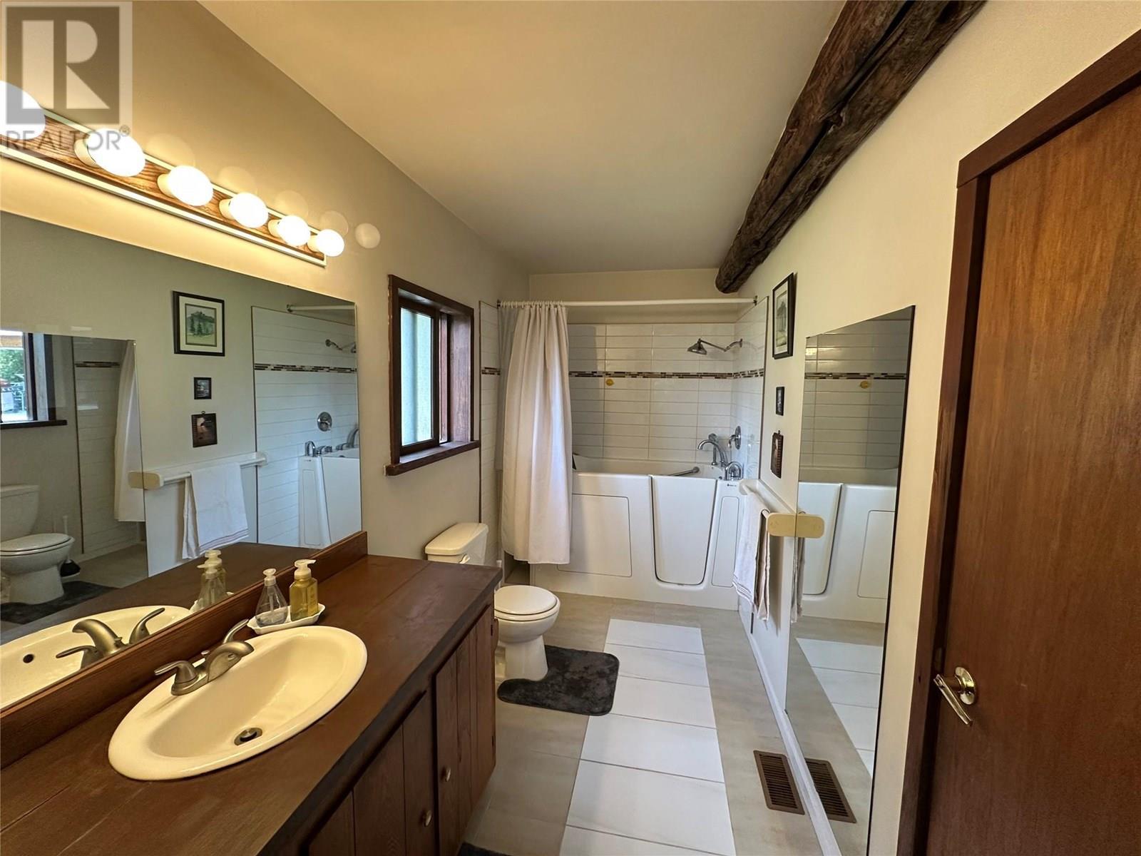 3655 Mclean Creek Road, Okanagan Falls, BC